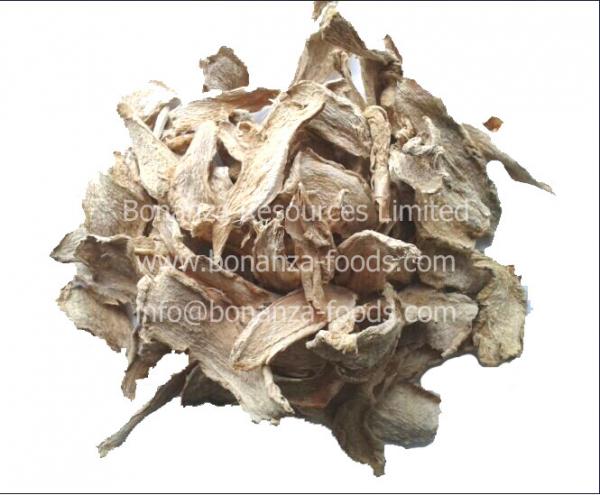 Quality New Crop Dehydrated Ginger Chunks Air Dried Ginger Flakes Free Sample for sale