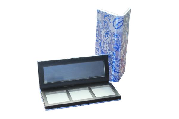 Quality Fabric Paper Highlighter Blush Contour Palette CMYK Empty Small Magnetic Palette for sale