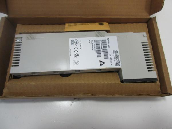Quality 140DRC83000  Redundant Power Supply Module Schndier Modicon Quantum I / O for sale