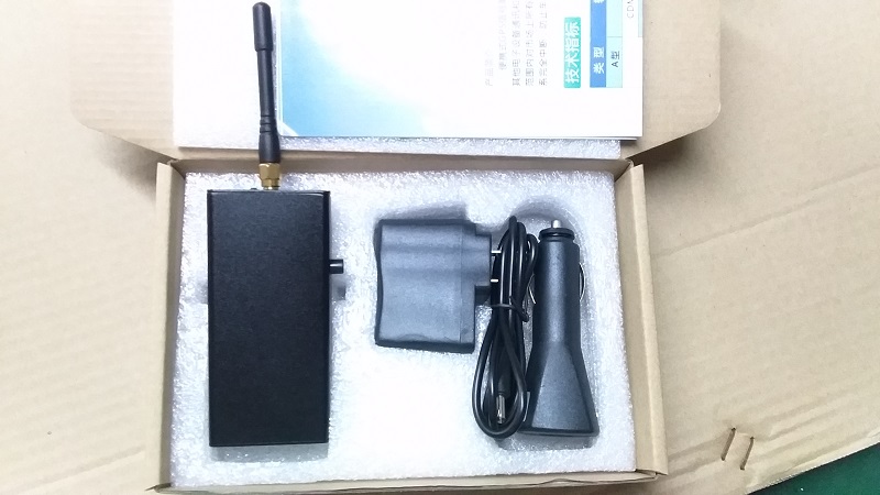 Single frequency handheld GPS jammer vehicle company limited speed jammer platform transmits zero data