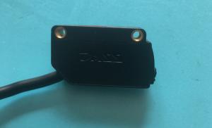 China Square Relays Output Retro Reflective Photoelectric Sensor With Built In Amplifier wholesale
