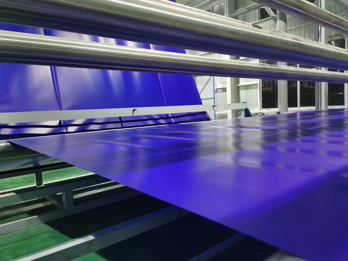 GB/ASTM GRI-GM13 Standard 1mm 2mm HDPE Geomembrane for Swimming Pool Liner in Blue Color