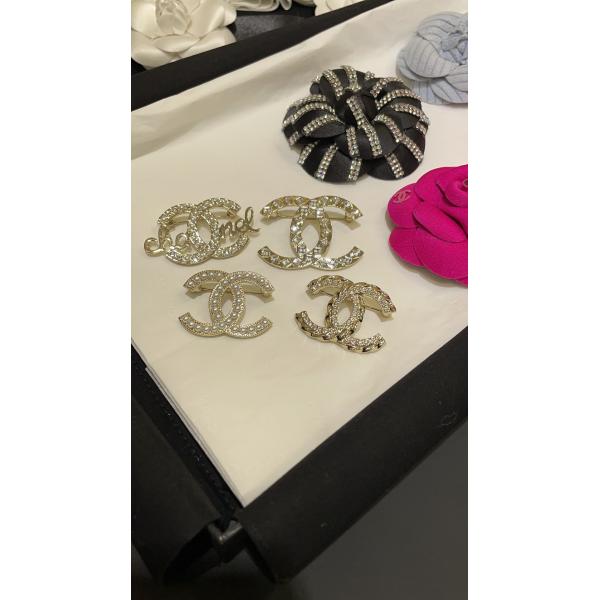 China Beautiful Diamond Silver Brooch High End Brooch Sophisticated wholesale