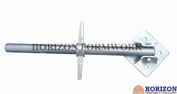 Adjustable Scaffold Leveling Jack With Swivel Base Plate For Scaffolding Systems