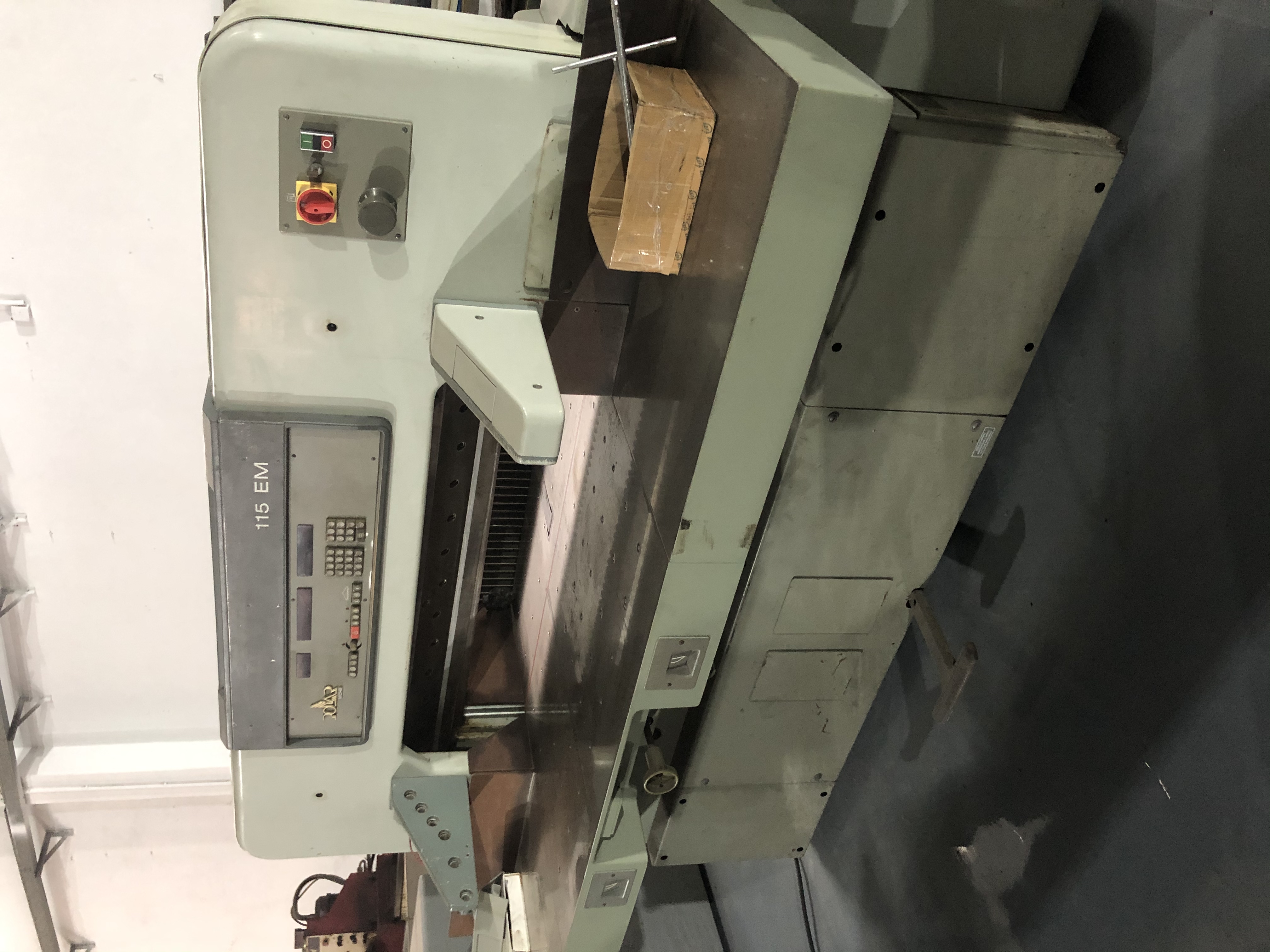 POLAR 1150 Double Hydraulic Heavy Duty Program Control High Speed Paper Cutting Machine