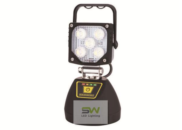 Quality 15W Portable LED Flood Lights with Handle and Magnetic Base EMC Approved for sale