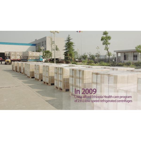 Unique wind direction Tabletop Centrifuge Machine High Speed