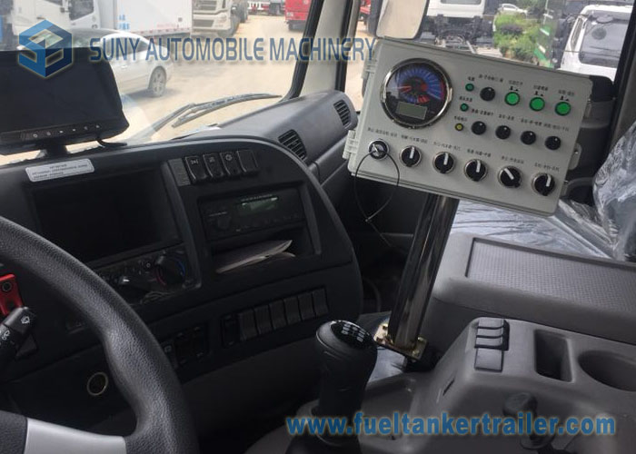 18000L Road Sweeper Truck Dongfeng Kinland Dust Suction Dry / Wet Road Sweeper Vacuum Truck