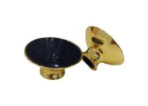 China OEM Unique Perfume Bottle Caps Golden Perfume Bottle Lid Screw Caps on sale