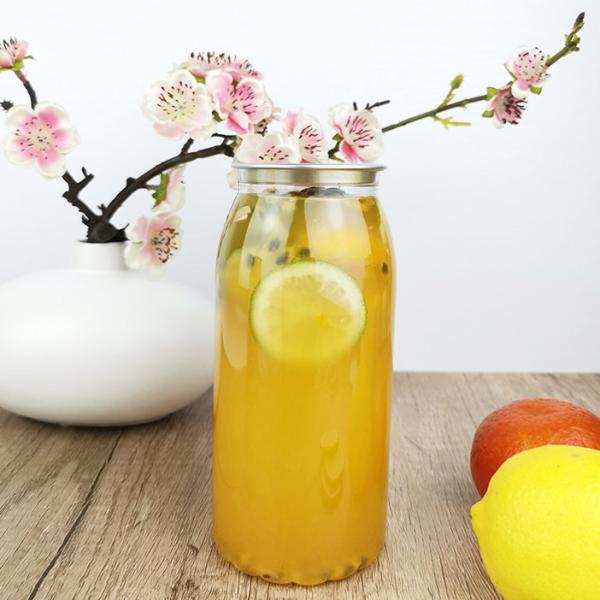Quality 650ml Tea Clear Round Plastic Container Bottles With Snap Lids for sale
