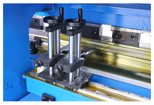 E21 big 300T/3200 sheet metal NC hydraulic press brake with E21 control system