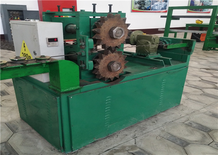 Semi Automatic Mine Sieving Mesh Weaving Machine , Wire Mesh Making Machine
