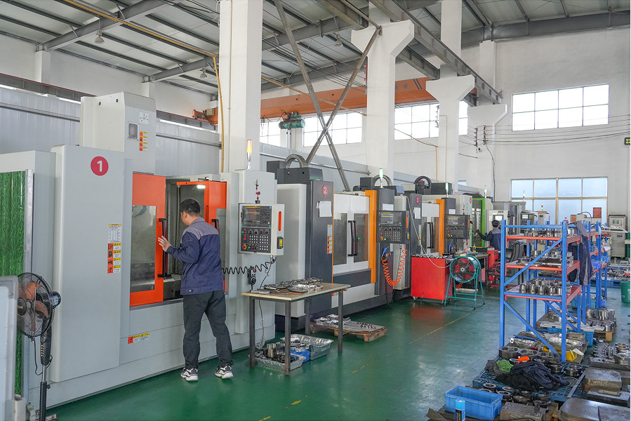3 Cavities Capacity Automatic Aluminium Foil Container Making Machine