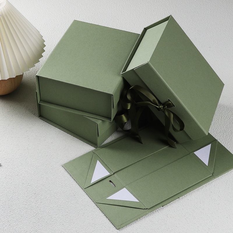 Custom Logo Printed Folding Carton Box, Rigid Cardboard Ribbon Closure Magnetic Paper Gift Box