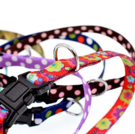 Adjustalbe Personalized Nylon Dog Collar Easy Clean With Reflective Line