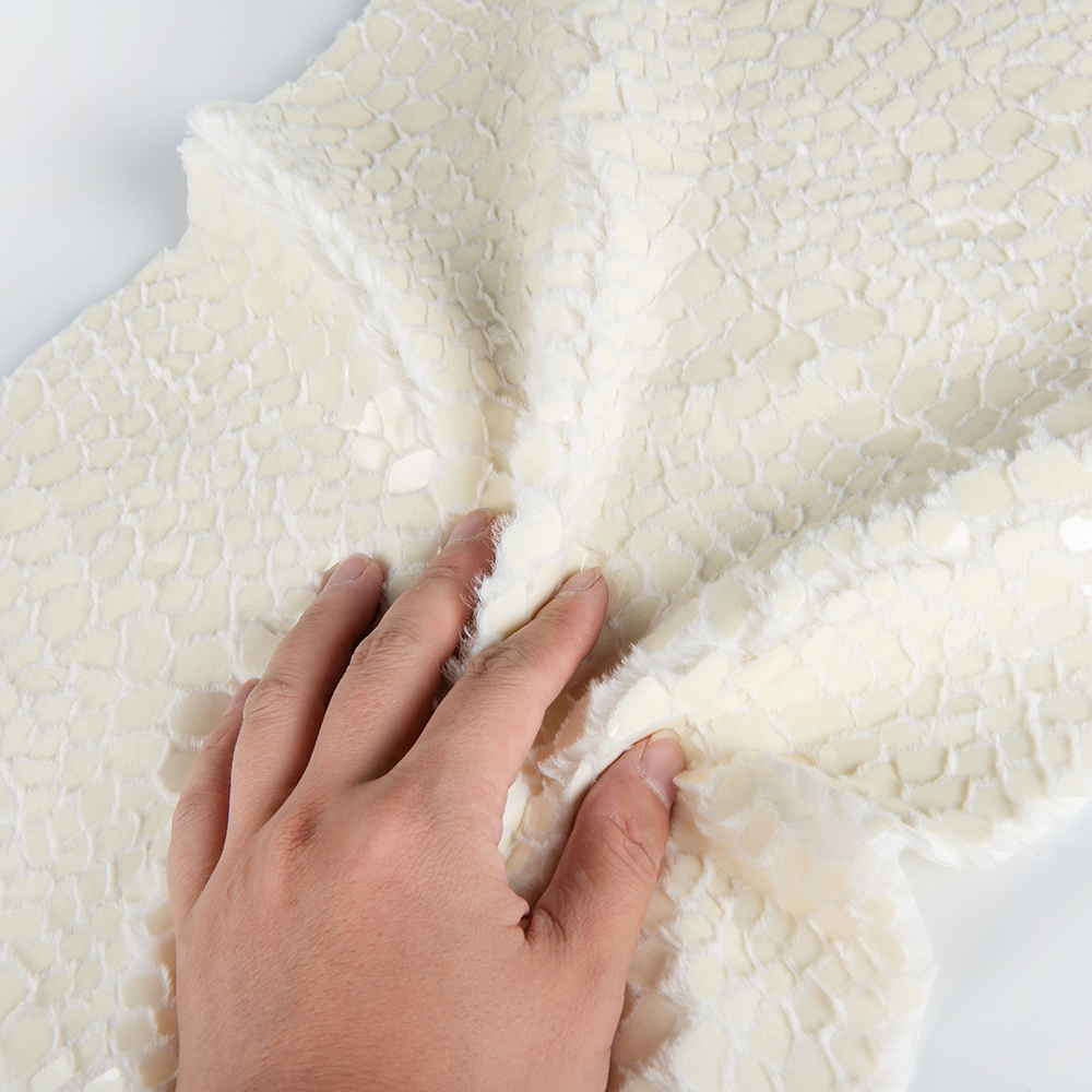 100% Polyester Plaid Style Bronzing Silver PV Plush Faux Fur Fabric for Home Textile