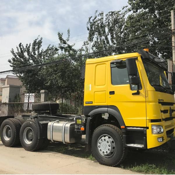 Sinotruk Used Tractor Head Trailer Tractor Truck Howo 6*4 Tractor Head Price