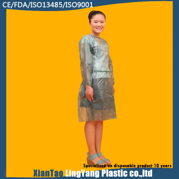 Round Neck Disposable Medical Gowns , Lightweight Breathable Coveralls