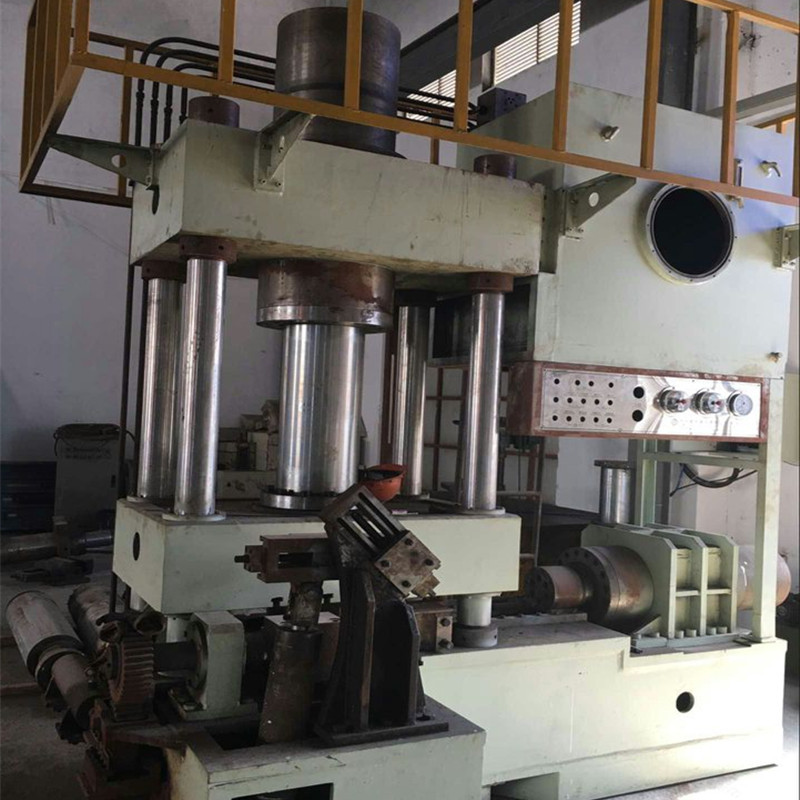 High Efficiency Elbow Cold Forming Machine Automatic Operation , Batch Production
