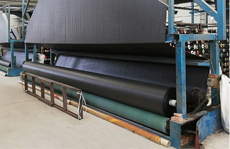 White Black Agriculture PP Weed Mat Fabric Custom-Size Non-Woven Ground Cover Weed Control PP Woven Cloth Geotextile Fabric
