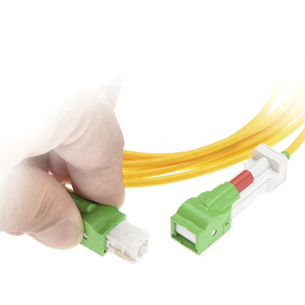 FTTH SC Fiber Optic Patch Cord Auto Shutter Connector For Dust And Laser Protection