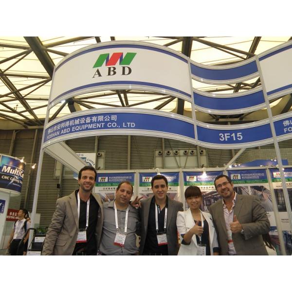 VPL Automated Powder Coating Line With Enclosed Conveyor Chain System