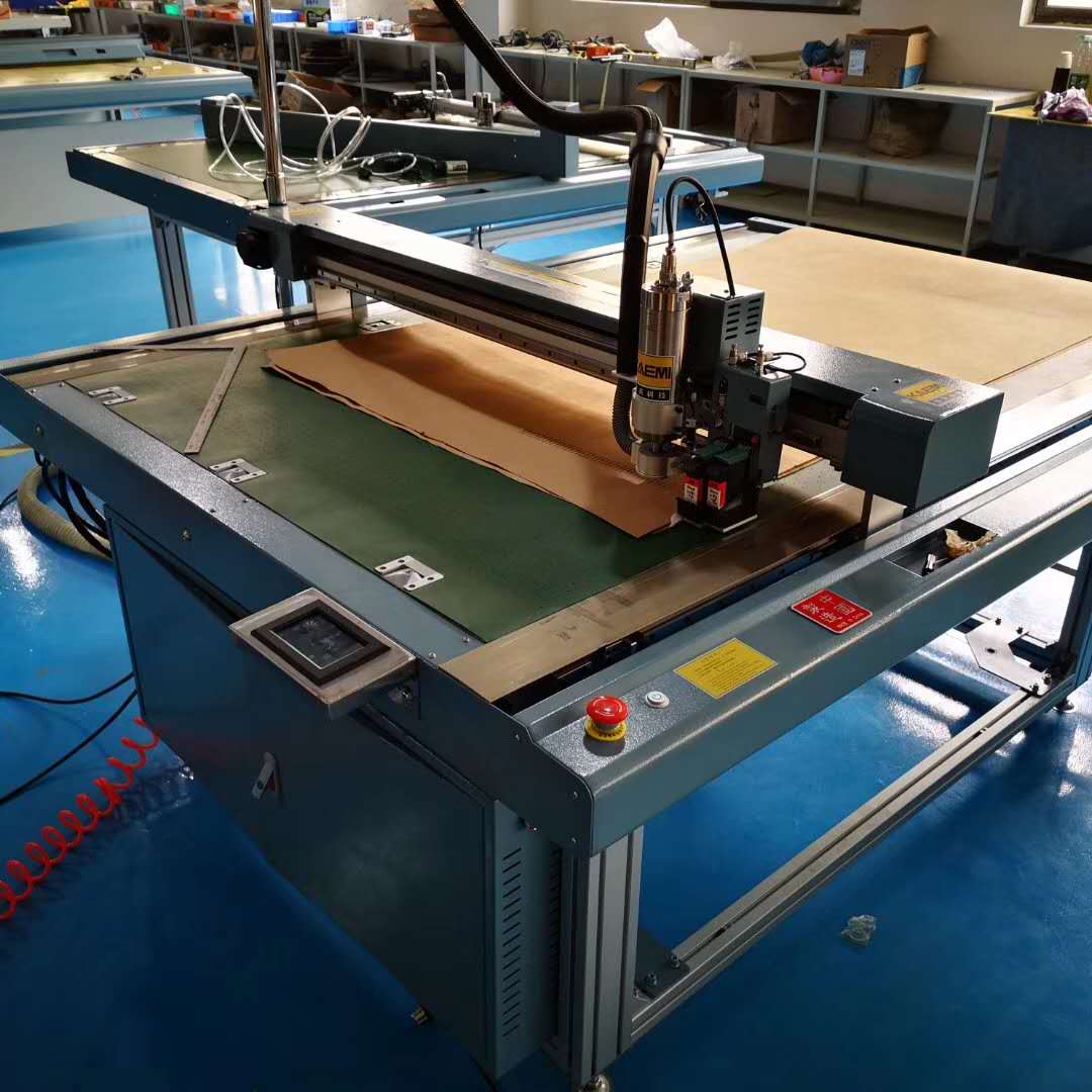Automatic Dual Knife Flatbed Paper Cutter for Full and Half Cuts ≤3mm Cutting Thickness