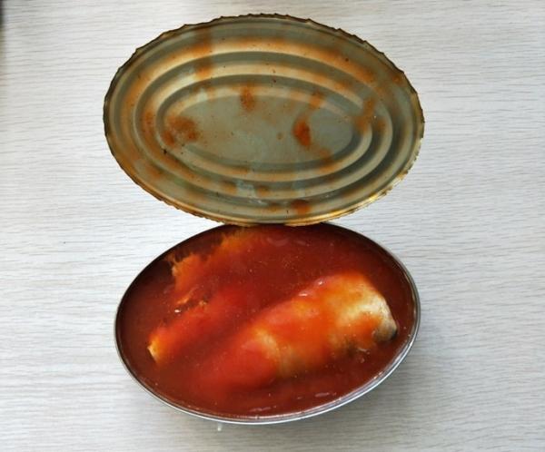 Quality 425g Oval Tin Packed Canned Sardine Fishes In Tomato Sauce From Chinese Packer for sale