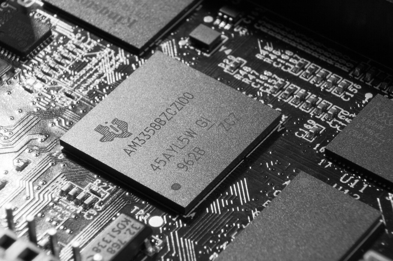 Texas Instruments TPS54302DDCR Electronoriginal Ic Components Chip Bga Stdp 9320 Lcd Scr Integrated Circuit QIP TI-TPS54302DDCR