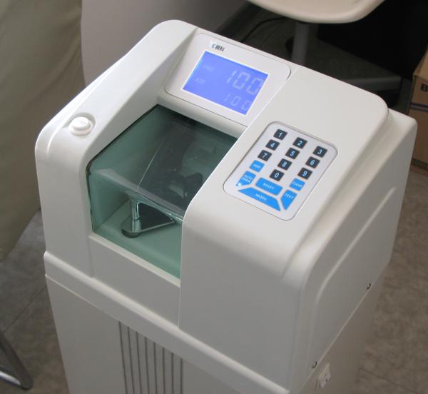 Quality Auto shutter with big LCD vacuum counter Bank note money counting machine for sale