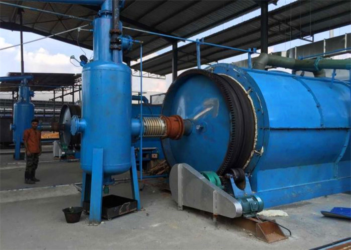 Automatic 5-15TPD waste tyre pyrolysis machine Waste Plastic Pyrolysis to Fuel Oil Equipment