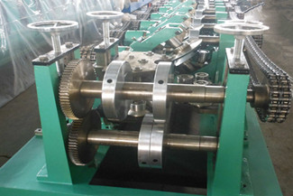 Automatic C Z Purlin Roll Forming Machine Interchangeable Q195 - 235