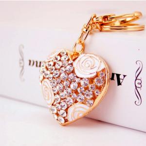 China Heart Shaped Key Chain Ornaments 1.3 Inch Wide Crystal Irregular wholesale