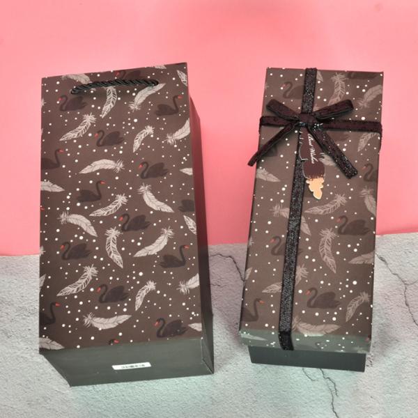 Flamingo Theme Printing Cardboard Gift Packaging Boxes For Water Bottle