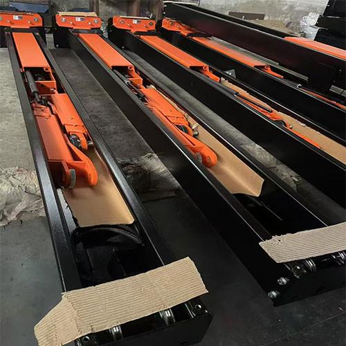 Quality T245M-1 Heavy Duty 2-post Cleanfloor Design Safety Locks And Angled Lifting Arms for sale