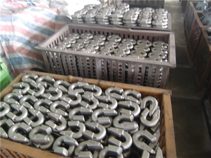 Sand blasting TS16949 Forged carbon Steel Parts For Agriculture forklift