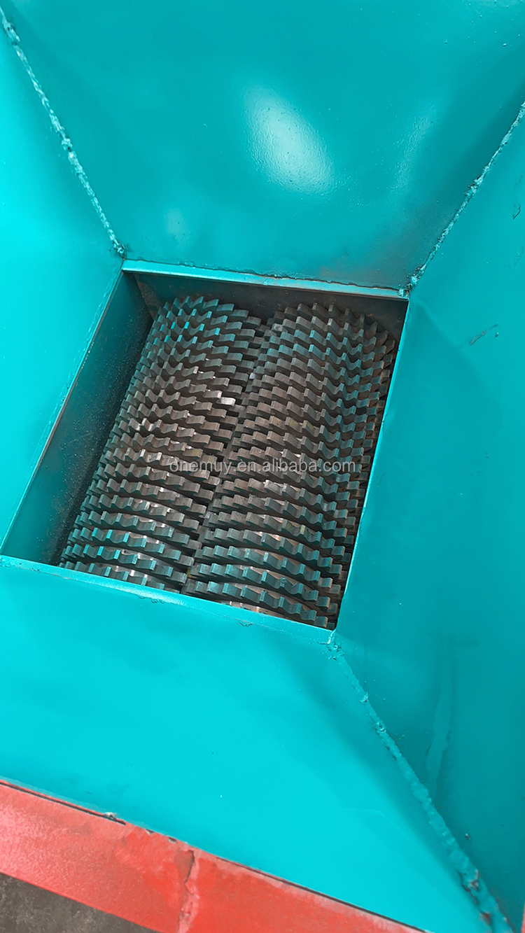 Large Torque Scrap Heavy Melting Dual Shaft Single Motor Shredder for PVC HDPE PP PET