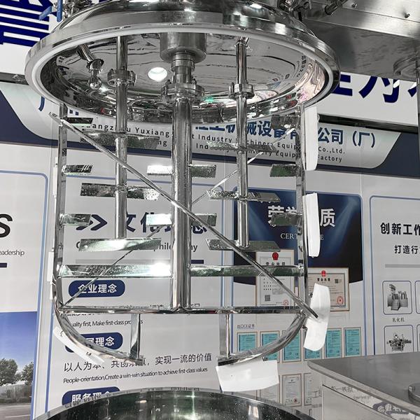 Vacuum Homogenizing Emulsifying Machine With Automatic Material Suction Mature Technology Forging Quality Is Guaranteed