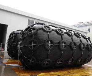 China Very low reaction and hull pressure floating pneumatic rubber fenders wholesale