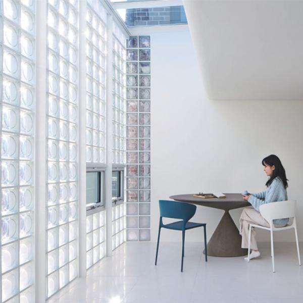 Exploring Glass Blocks: The Fusion of Architectural Aesthetics and Functionality
