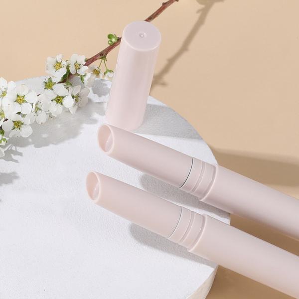 Quality All Skin Types Eyeshadow stick tube Twist Up Custom Empty Lipstick Containers Packaging for sale