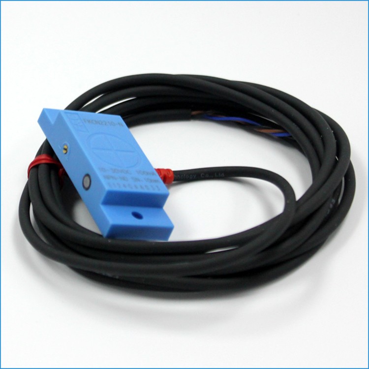 Non-metallic detection capacitance proximity switch, npn liquid level capactive proximity sensor.jpg