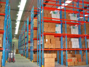 China 5 Levels Strong Loading Support Heavy Duty Pallet Racking For Auto Parts Storage wholesale