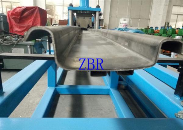 Quality Building Material Custom Z Purlin Forming Machine Metal Roll Former 11-16 Forming Steps for sale