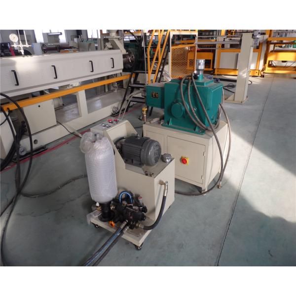 Robot Arm Foam Food Container Machine Workshop Space 30*20m 200KW