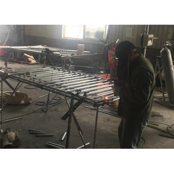 USA STANDARD Customized road steel painted crowd traffic control event barrier 42" Height x 8" Width