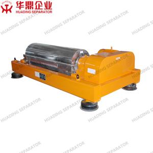 China Continuous feeding and discharging decanter centrifuge for sludge dewatering wholesale