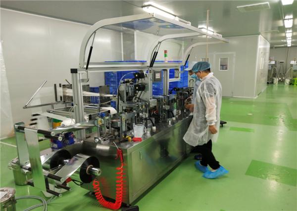 Quality Alcohol Prep Pads Wet Wipes Packing Machine , Wet Tissue Packing Machine for sale