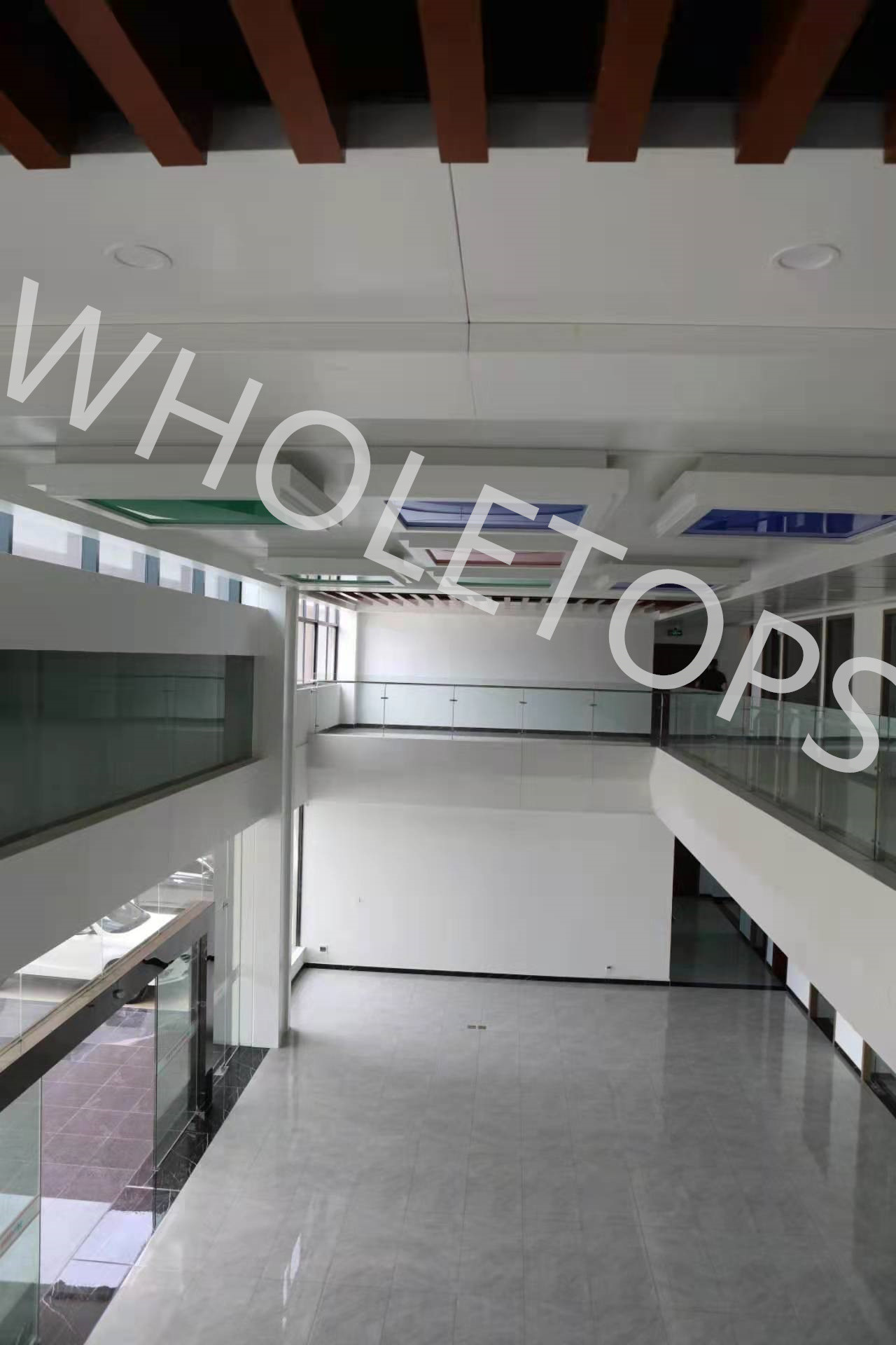 2.5mm Matt White Powder Coated Aluminum Solid Panel With Light Cover