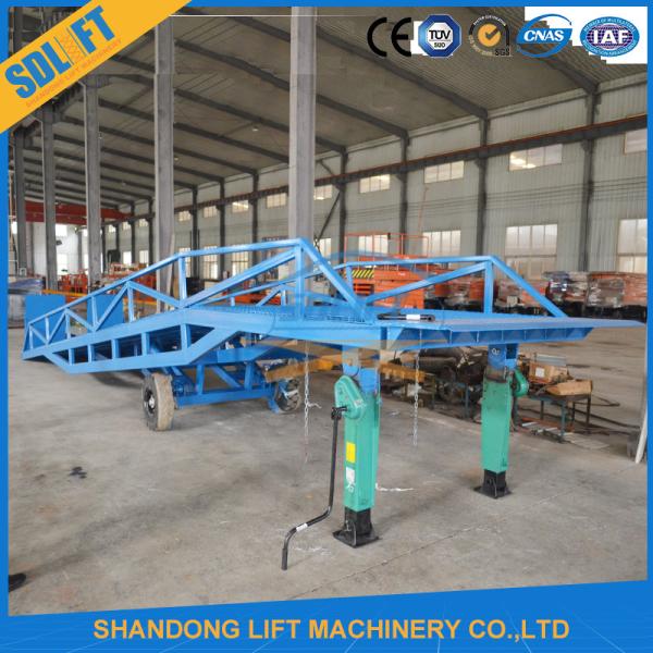 Quality 6 - 15T Mobile Dock Leveler Warehouse Hydraulic Container Loading Ramps for sale